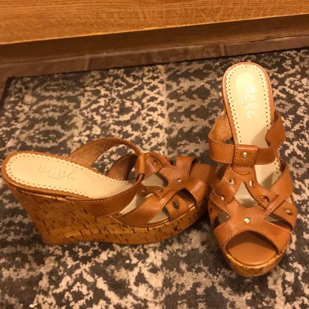 Brown heel wedges